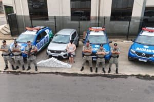 Mulher é presa com R$ 400 mil em drogas em Aparecida