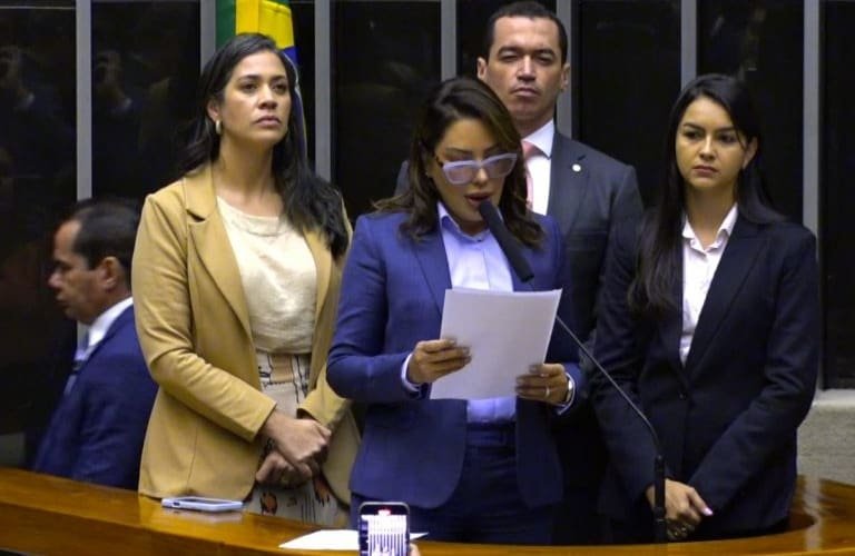 Deputados denunciam violência política contra vereadora do Tocantins e pedem providências