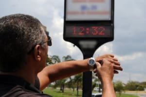 Não precisaremos do horário de verão neste ano, diz Alexandre Silveira