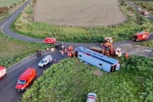 Ônibus que tombou e deixou 11 mortos saiu de Goiás com destino a São Paulo