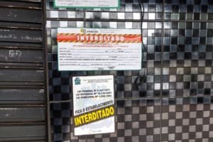 Operação fecha distribuidora por vender bebidas alcoólicas a menores