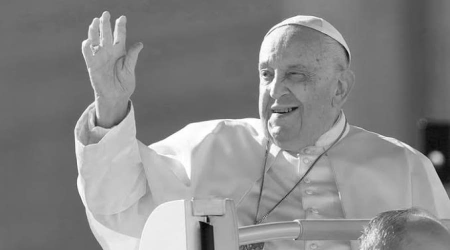 Papa Francisco morre aos 88 anos