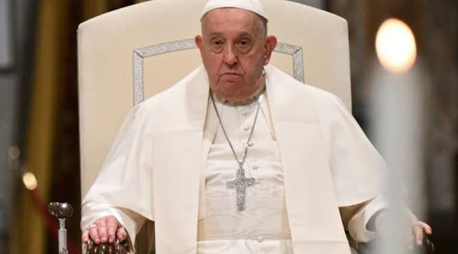 Papa Francisco tem dois episódios de insuficiência respiratória aguda