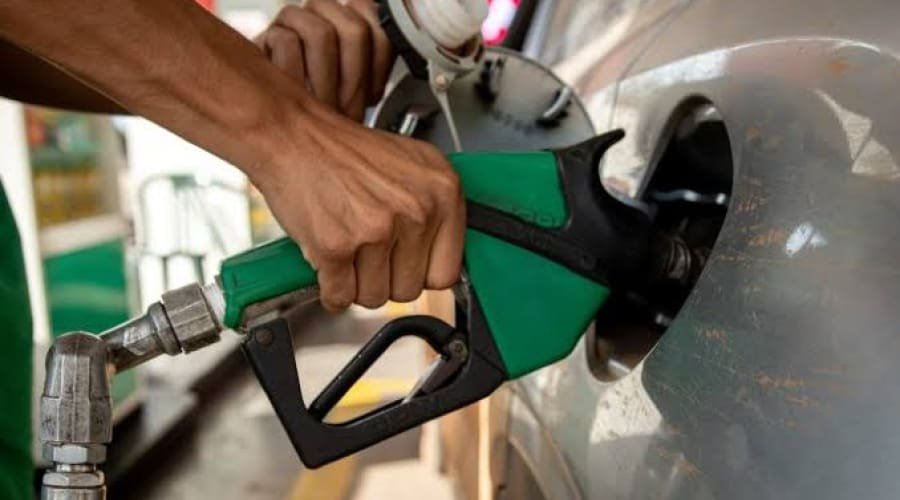 Petrobras anuncia redução de 4,6% no preço do diesel