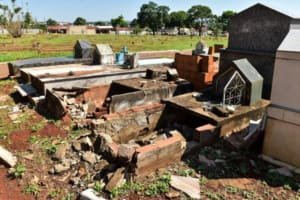 Prefeitura de Goiânia divulga lista de jazigos irregulares: saiba se o seu está incluído