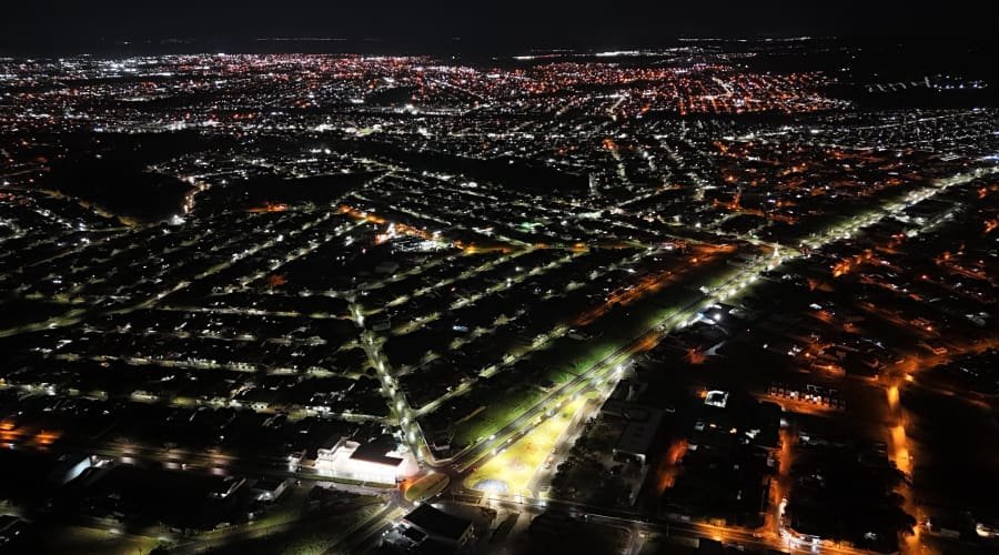 Programa Ilumina Aparecida leva LED ao setor Santa Luzia e acelera modernização em toda a cidade