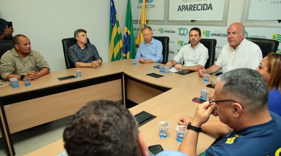 ”É prioridade da nossa gestão quitar a folha de dezembro”, diz Vilela