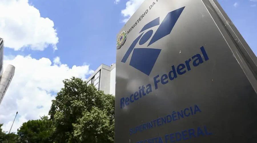 Receita nega taxação de transações financeiras a partir de R$ 5 mil