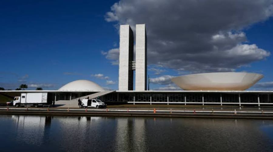 Senado aprova fim de atenuante de idade para condenados por estupro