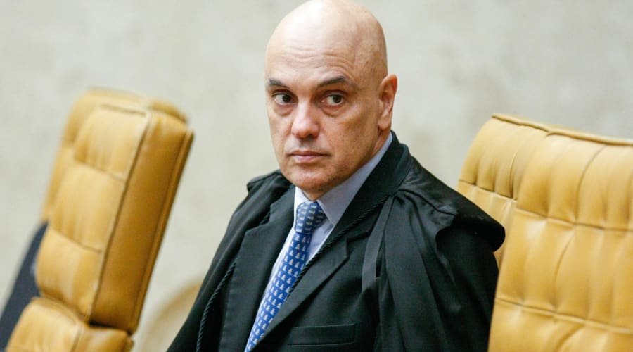 STF condena homem que sentou na cadeira de Moraes a 14 anos