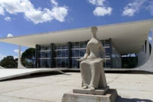 STF invalida leis que proíbem 'linguagem neutra' no ensino em três municípios