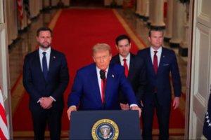 Trump anuncia ataque a três usinas nucleares do Irã