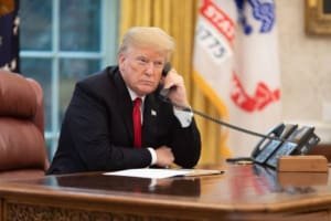 Trump faz primeira ameaça a Putin por acordo na Guerra da Ucrânia