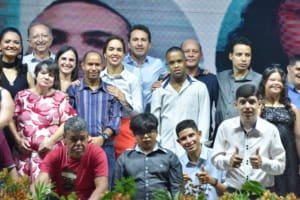Vilela dialoga com Judiciário e MP para doar terreno à nova Apae