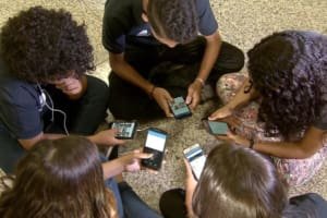 Volta às aulas sem celular: saiba como vai funcionar a nova lei