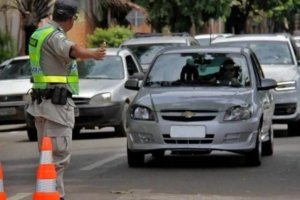 Projeto quer proibir apreensão de veículos por atraso no IPVA em Goiás