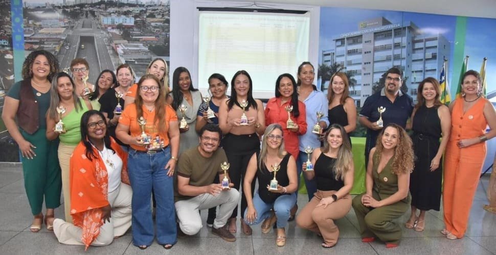 Educação de Aparecida pactua metas de alfabetização para 2026