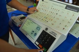 Prazo para tirar ou regularizar título de eleitor termina nesta quarta (06)