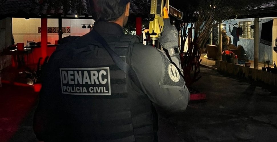 Operação mira facções e bloqueia mais de R$ 100 milhões