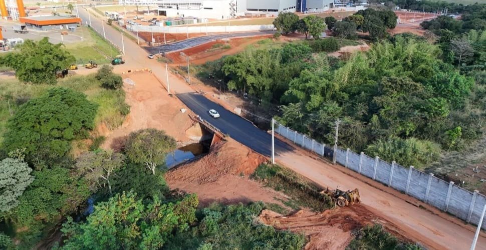 Prefeito Vilela libera pista da ponte da Avenida Toledo que dá acesso a BR-153