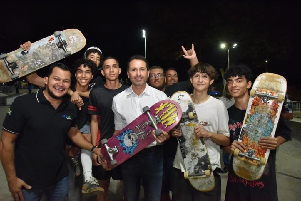 Prefeitura entregam nova Praça Dom Pedro e pista de skate no Parque Real 