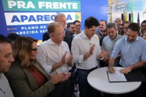 Vilela e Daniel anunciam pacote de R$ 300 milhões em obras e serviços