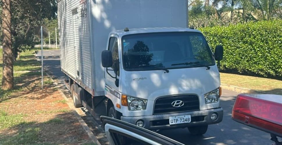 Disputa judicial termina com prisão por roubo de caminhão da ex