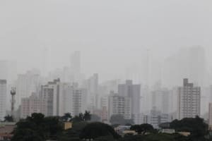 Frente fria pode trazer chuva para Goiás