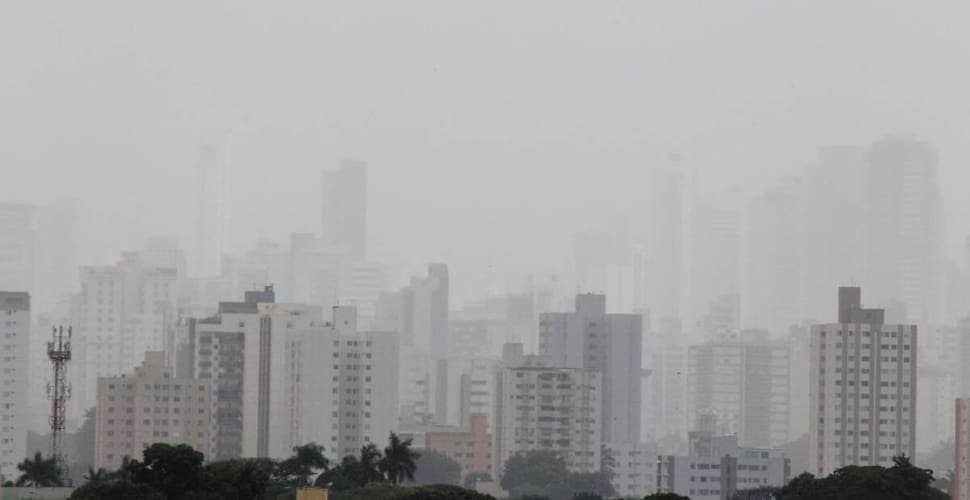 Frente fria pode trazer chuva para Goiás
