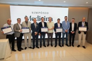 HMAP é homenageado por liderança nacional em cirurgias eletivas
