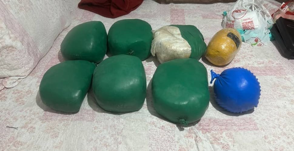Homem é preso após polícia apreender drogas avaliadas em R$ 100 mil