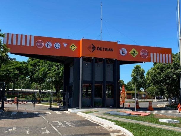 Junho Roxo no Trânsito alerta para segurança da pessoa idosa