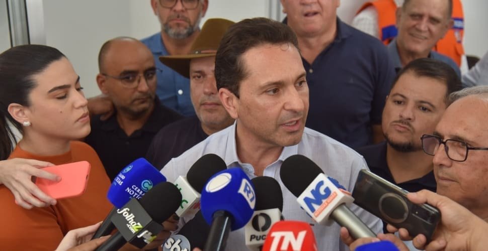 Prefeito viabiliza US$ 80 milhões para obras em Aparecida