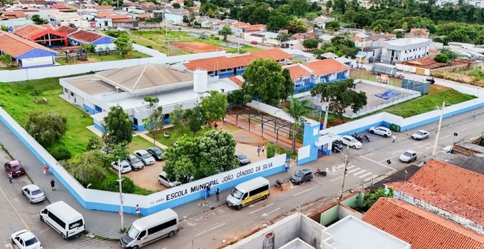 Prefeitura entrega reforma da Escola Municipal João Cândido da Silva nesta sexta (26)