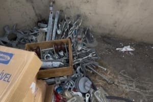 Quatro funcionários são presos por desvio de materiais elétricos