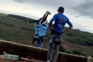 Mulher morre durante salto de ponte sem equipamentos adequados