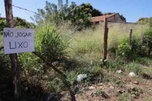 Aparecida regulamenta limpeza de lotes e cobra proprietários