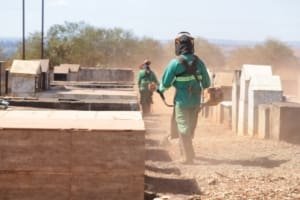 Cemitério Boa Esperança recebe força-tarefa de limpeza nesta semana