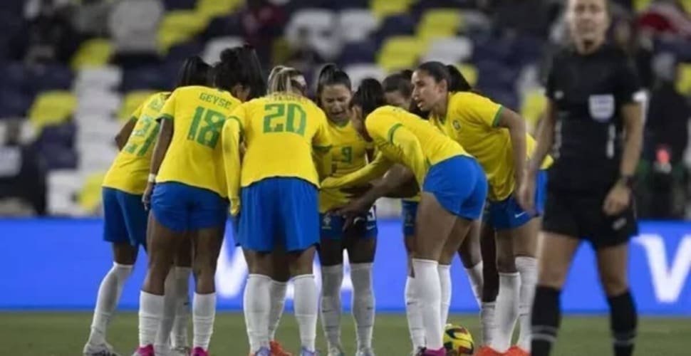 Fifa abre cadastro para voluntários da Copa do Mundo Feminina 2027