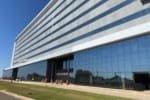 Proposta do governo é ampliar o número de atendimentos de urgência e de emergência, e atendimentos especializados. A transferência ocorrerá após a construção do novo prédio ser concluída.