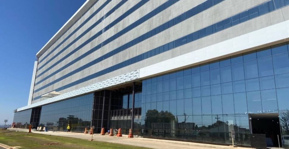 Proposta do governo é ampliar o número de atendimentos de urgência e de emergência, e atendimentos especializados. A transferência ocorrerá após a construção do novo prédio ser concluída.