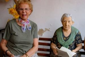 Morre filha de Cora Coralina