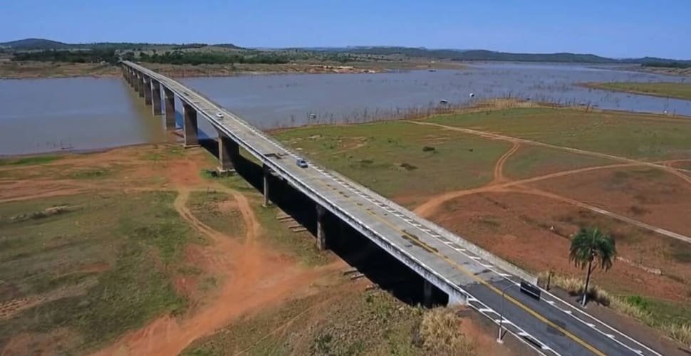 Ponte Quinca Mariano, na divisa entre MG e GO, será interditada para obras