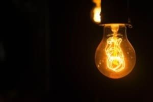 Aneel mantém bandeira amarela para contas de luz no mês de setembro