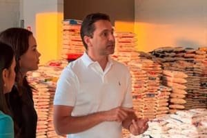 Aparecida é Show arrecada 110 mil quilos de alimentos e rações
