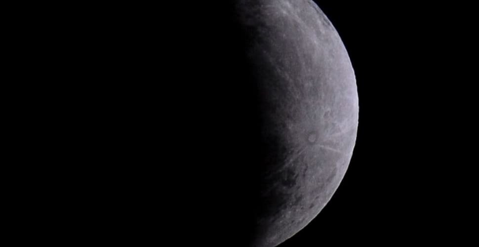 Eclipse parcial da Lua nesta quinta-feira será visto em todo o Brasil