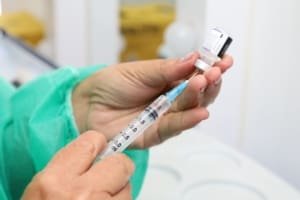 Prefeitura de Aparecida amplia acesso de jovens à imunização