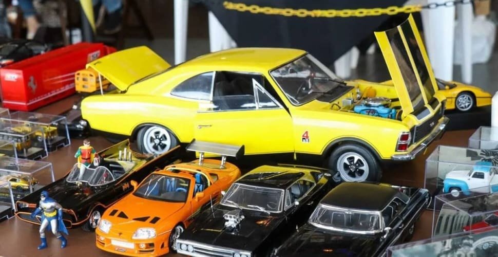Aparecida recebe exposição de miniaturas de carros neste fim de semana