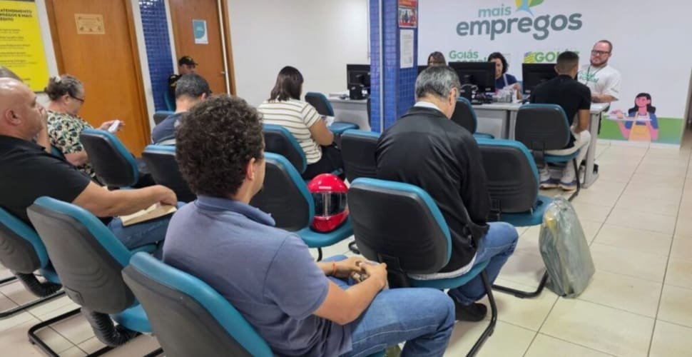 Feirão de empregos abre vagas para profissionais com mais de 40 anos