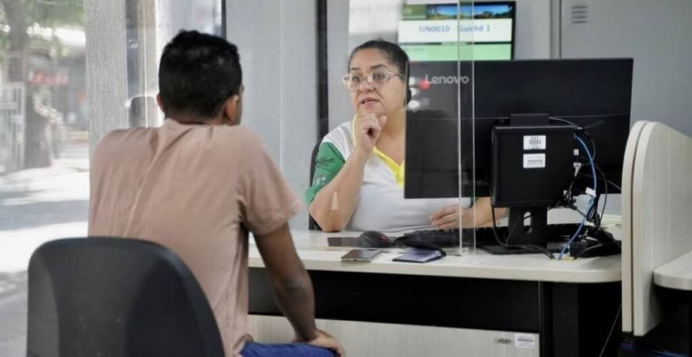 Goiânia oferece 987 vagas de emprego e 45 oportunidades para Jovem Aprendiz